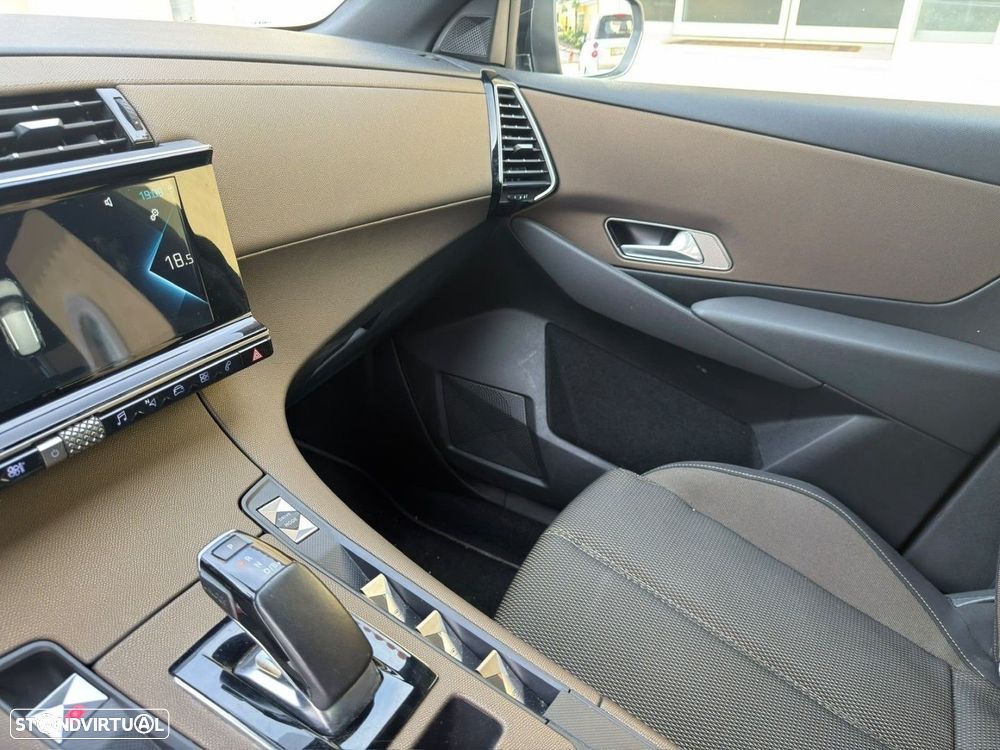 DS 7 Crossback E-Tense Bastille+ EAT8 — fotografia 24