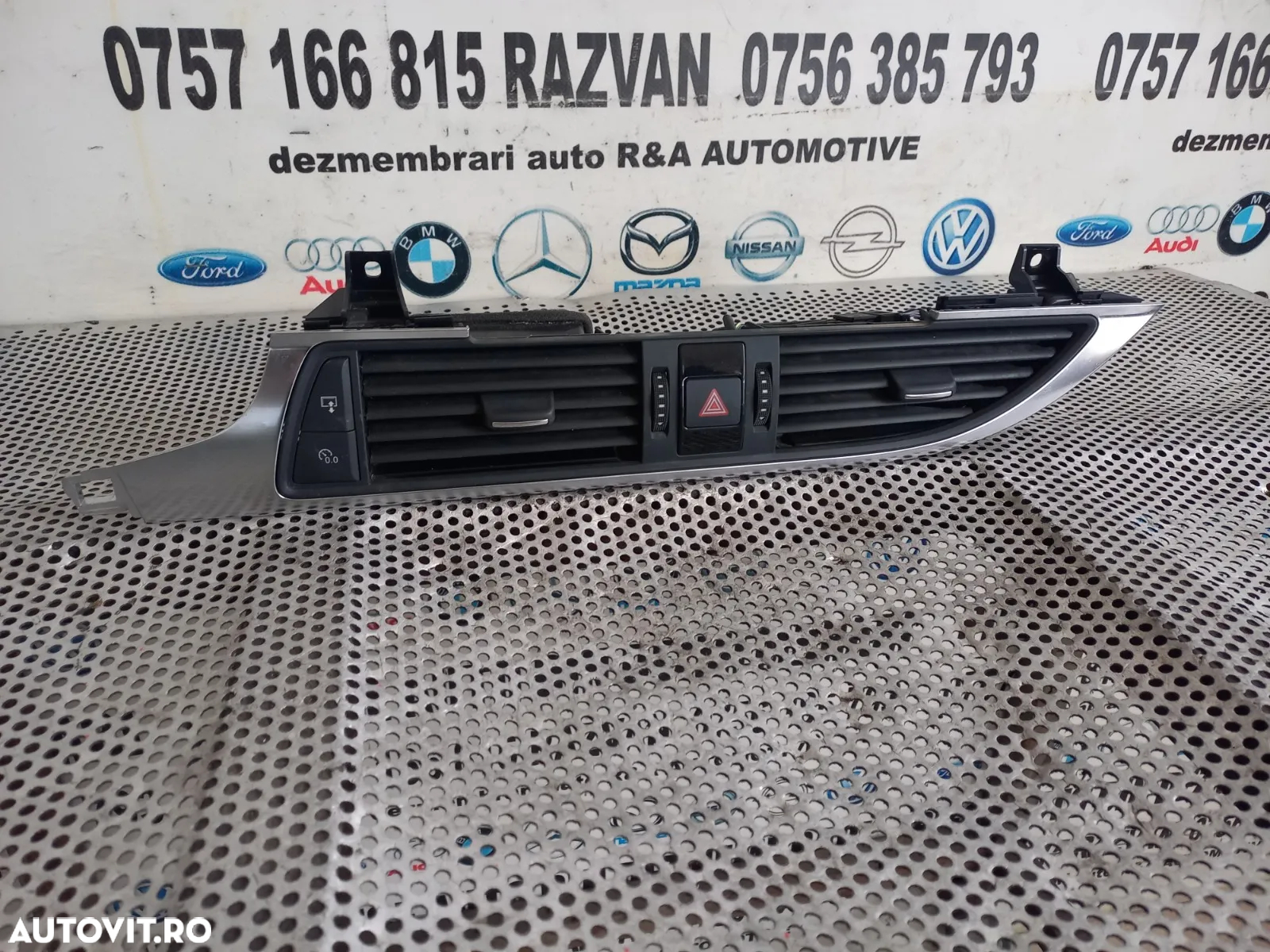 Grile Grila Ventilatie Bord Centrale Audi A6 4G C7 Volan Stanga - 4