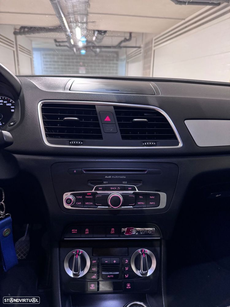 Audi Q3 2.0 TDI S-line - 13