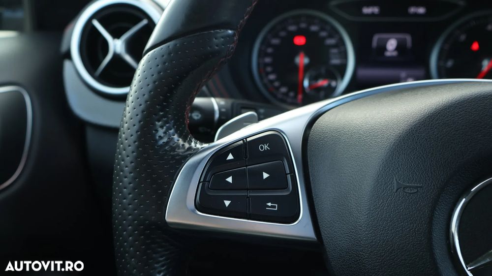 Mercedes-Benz B 200 d 4Matic 7G-DCT AMG Line - 16