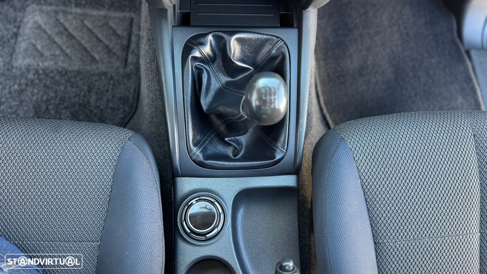 Mitsubishi L-200 Fiat Fullback 2.4 TD C/ 3 Lugares - 10