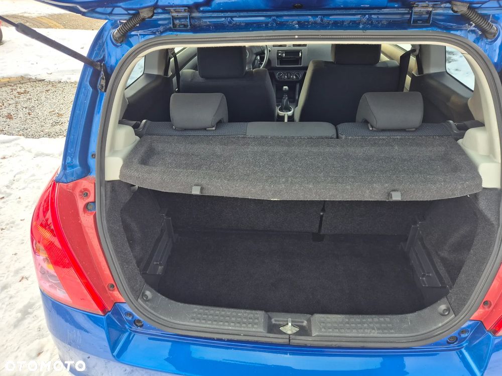 Suzuki Swift 1.3 Classic - 12