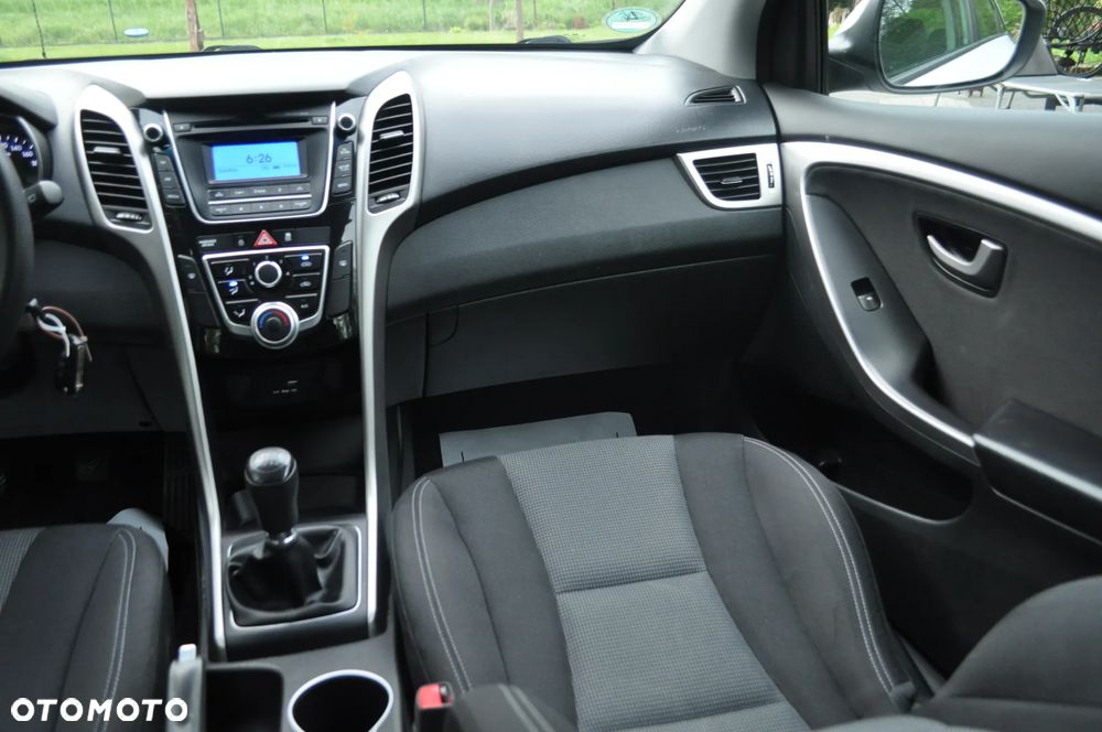 Hyundai i30 blue 1.4 Classic - 22