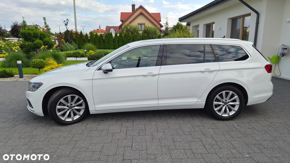 Volkswagen Passat Variant 2.0 TDI BMT Highline DSG - 2