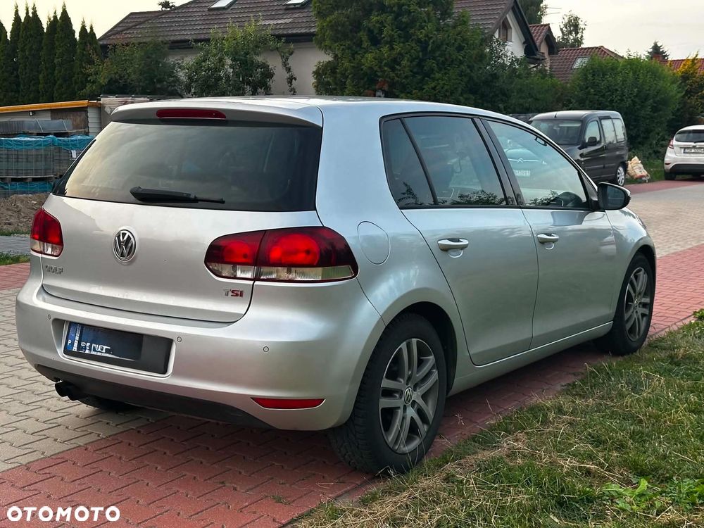 Volkswagen Golf 1.4 TSI Highline DSG - 4