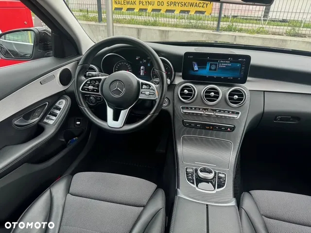 Mercedes-Benz Klasa C 220 d 9G-TRONIC - 4