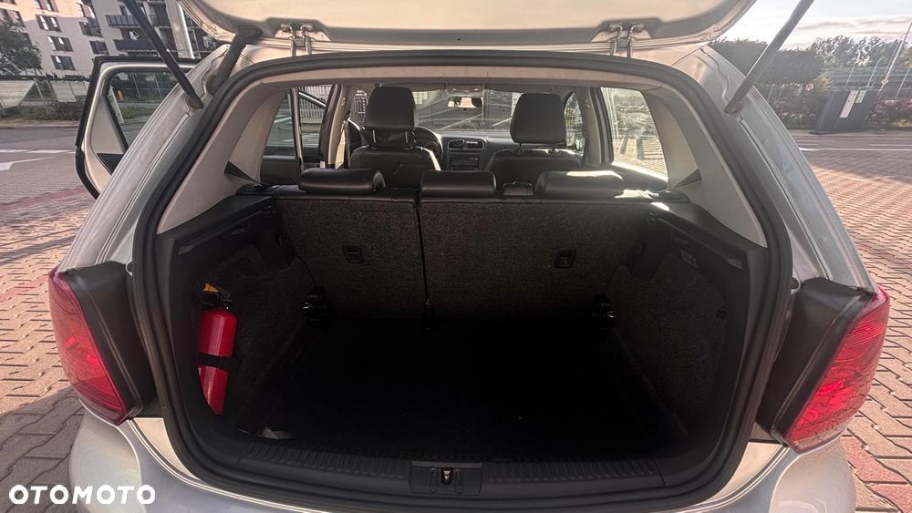 Volkswagen Polo - 9