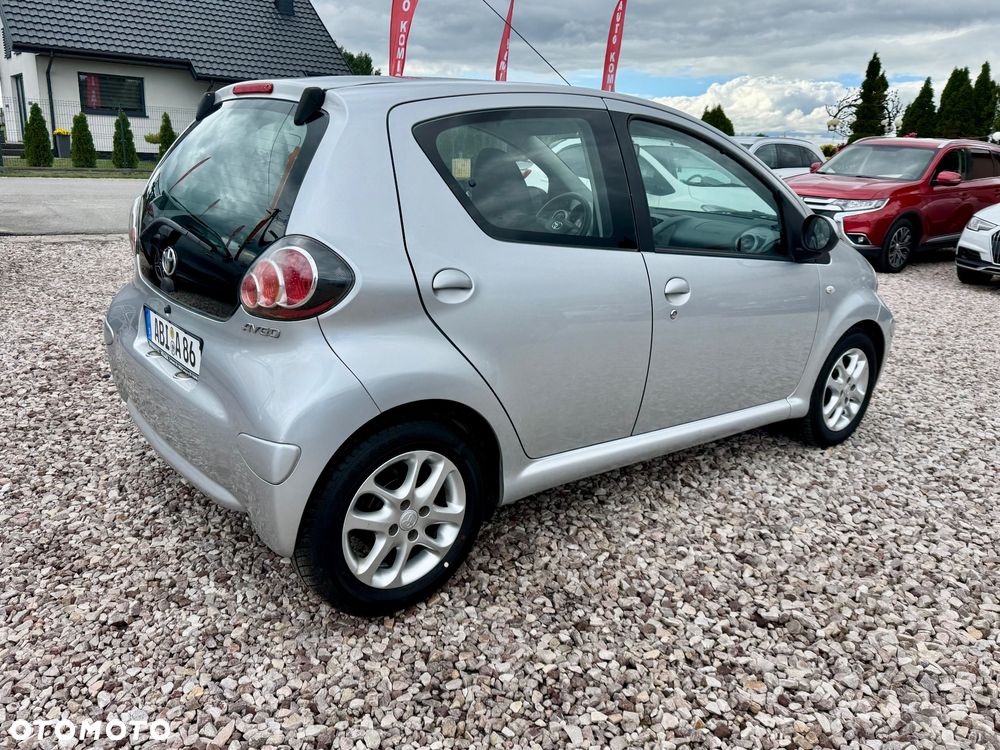 Toyota Aygo - 2