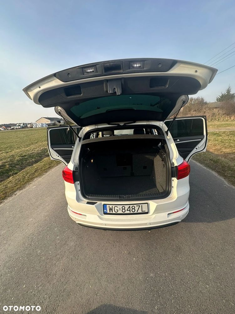 Volkswagen Tiguan - 17