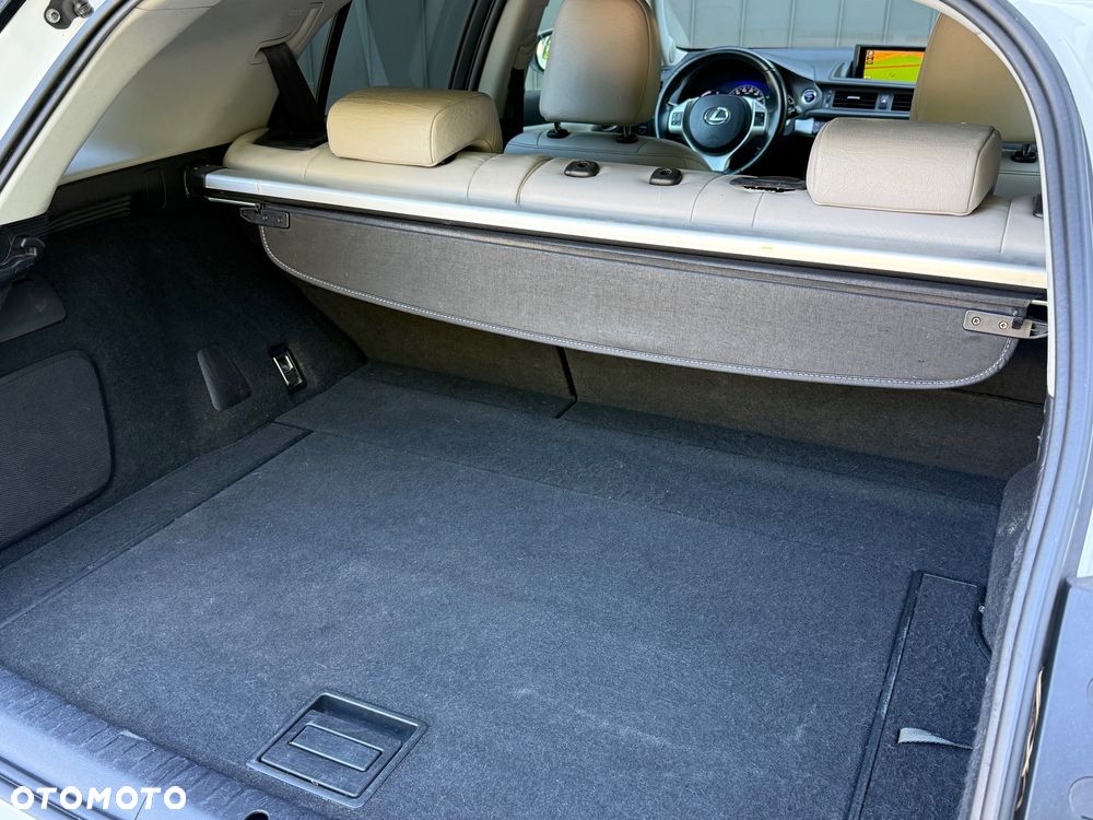 Lexus CT 200h Prestige - 39