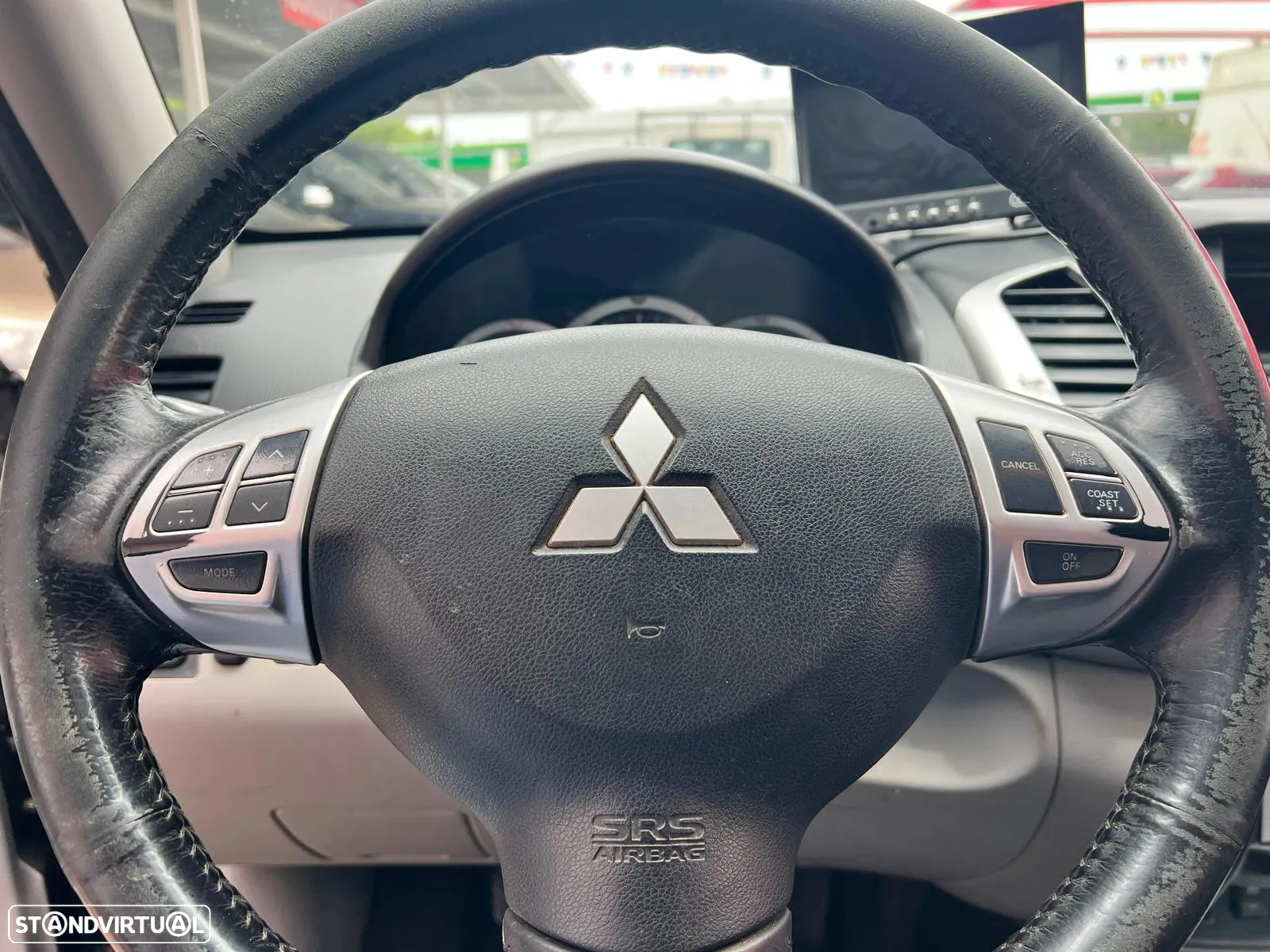 Mitsubishi L200 2.5 DI-D CD Intense HP 4WD - 14