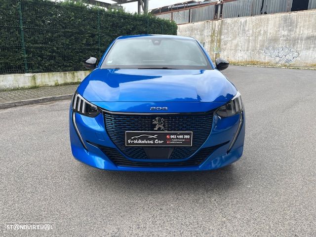 Peugeot e-208 GT - 3