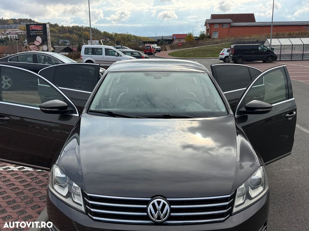 Volkswagen Passat - 5
