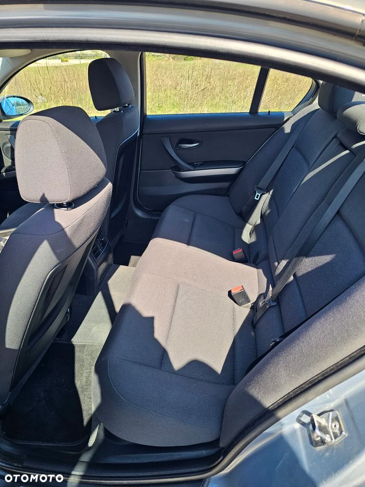 BMW Seria 3 318i Edition Lifestyle - 17