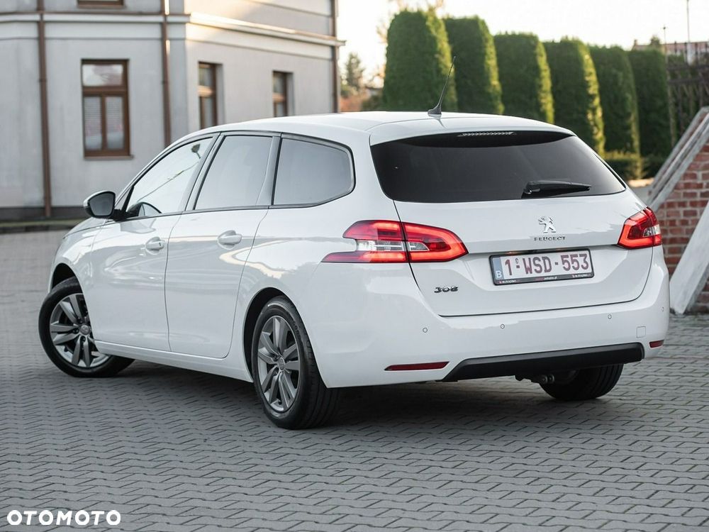 Peugeot 308 1.5 BlueHDi Allure Pack S&S - 15