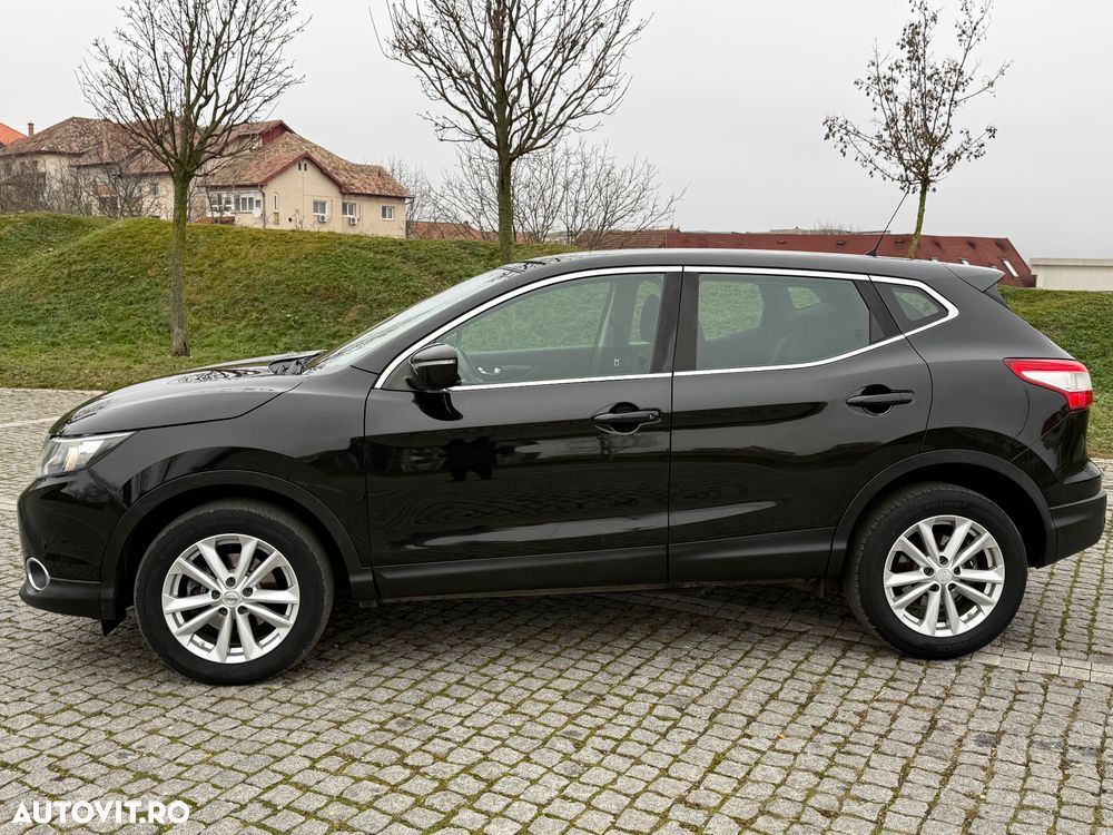 Nissan Qashqai 1.6 DCI ALL-MODE 4x4i N-Connecta - 11
