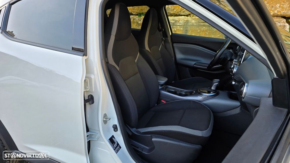 Nissan Juke 1.0 DIG-T N-Connecta DCT - 38