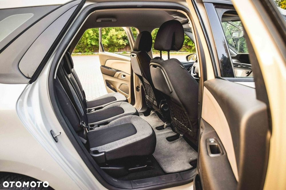 Citroën C4 SpaceTourer 1.5 BlueHDi Feel S&S EAT8 - 31