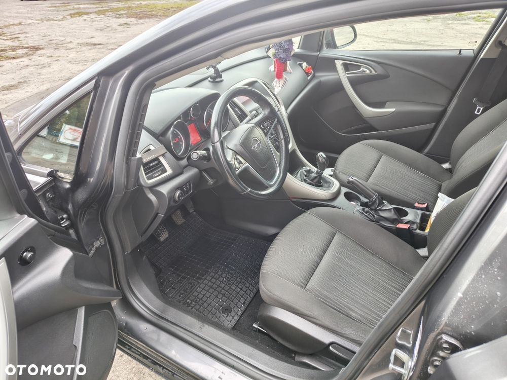 Opel Astra - 4