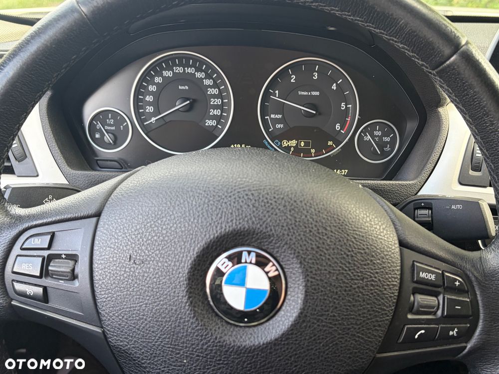 BMW Seria 3 - 16