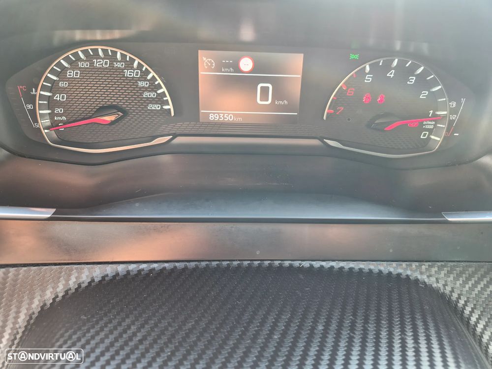 Peugeot 208 1.2 PureTech Active Pack - 12
