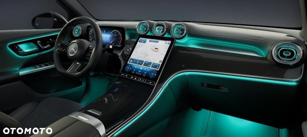 Mercedes-Benz GLC - 11