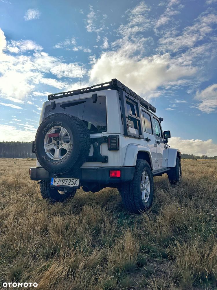 Jeep Wrangler - 4