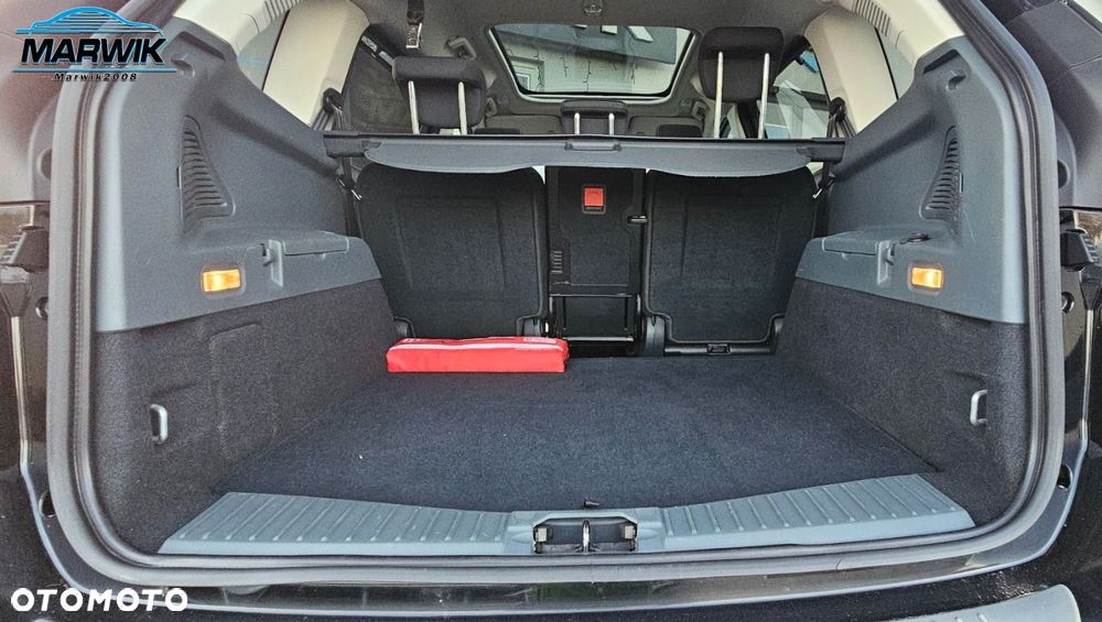 Ford Grand C-MAX - 22