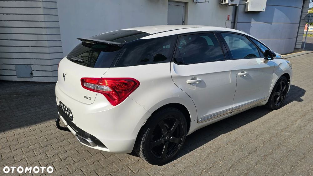 DS Automobiles DS 5 - 12