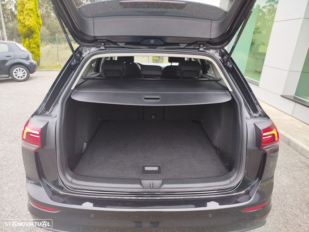 VW Golf Variant 2.0 TDi Life - 28