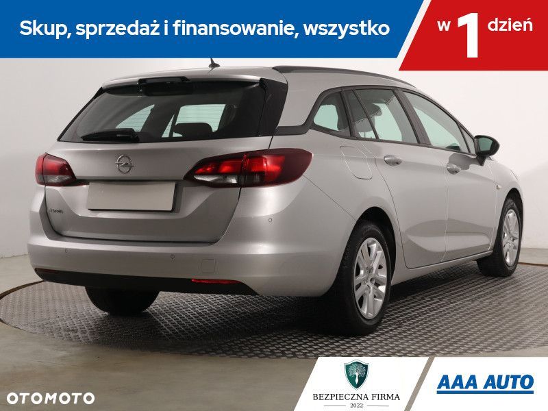 Opel Astra - 7