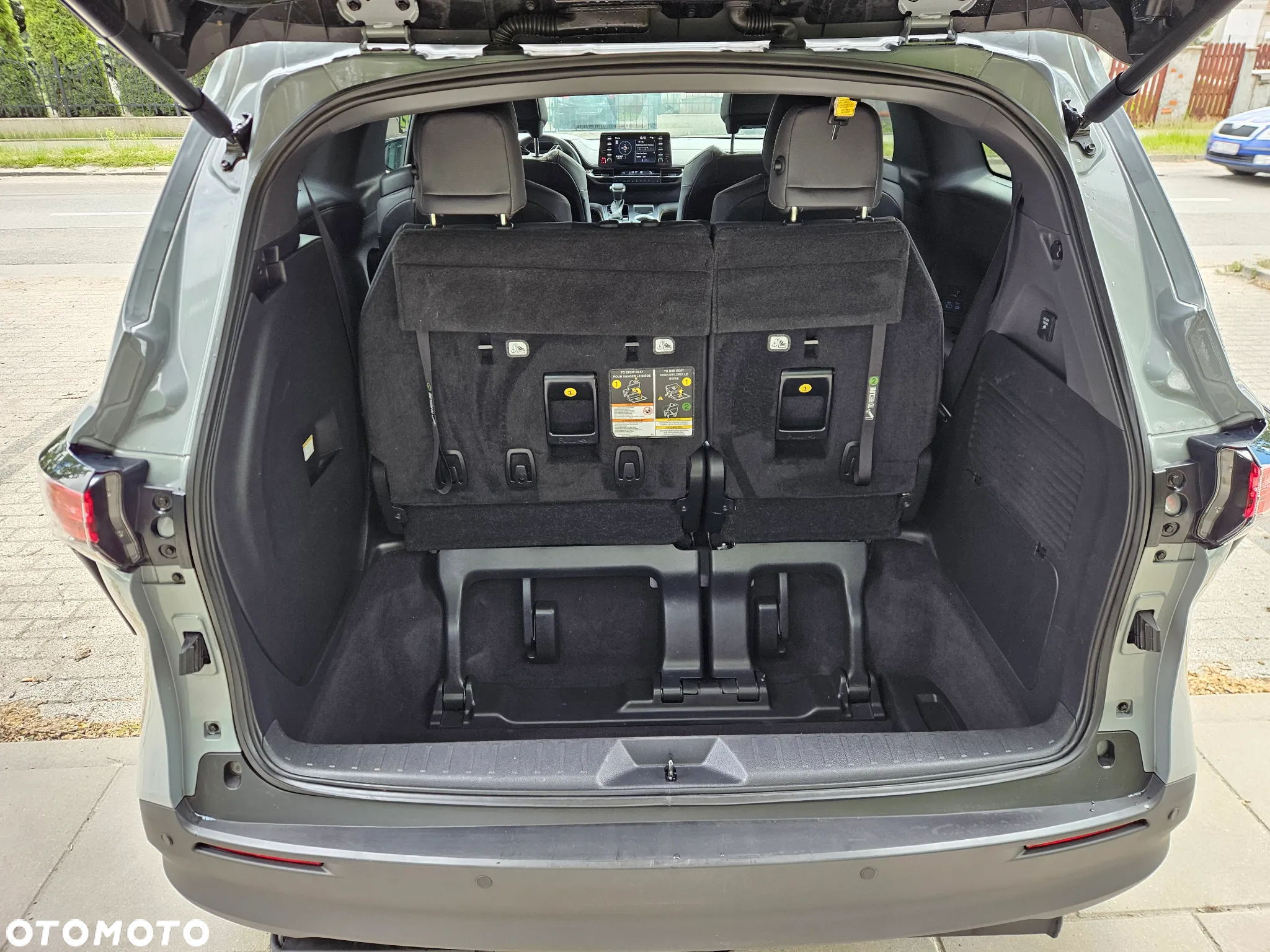 Toyota Sienna - 15