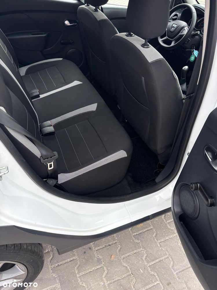 Dacia Sandero 1.0 TCe Laureate S&S - 10