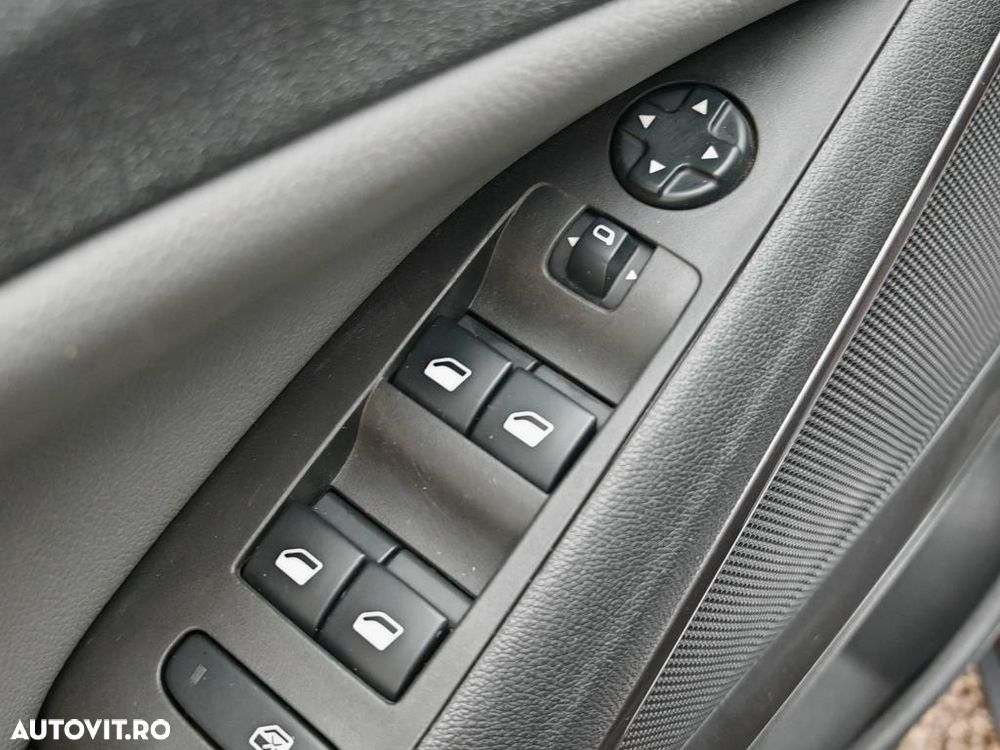 Opel Crossland X 1.2 Start/Stop Automatik Ultimate - 27