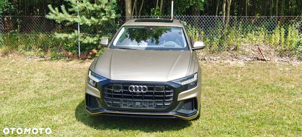 Audi Q8 - 1