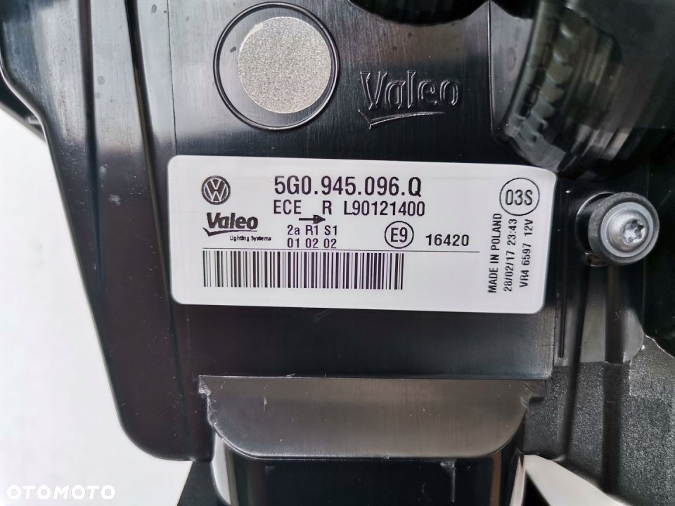 VW Golf VII Lift 2017- Lampa Tylna Prawa Led Oryginał5G0945096Q 5G0945094Q - 4