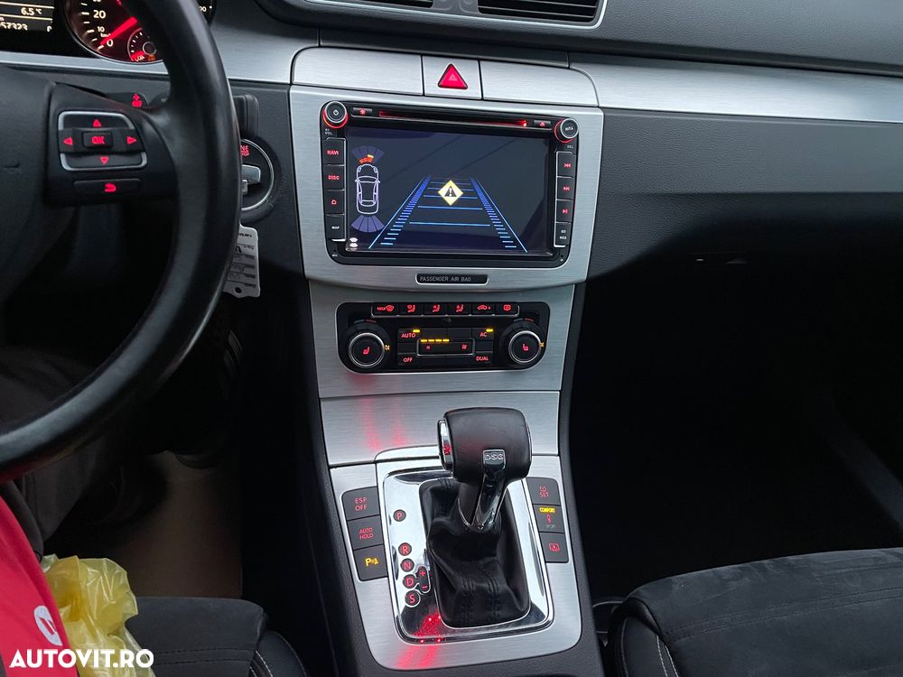 Volkswagen Passat CC - 16