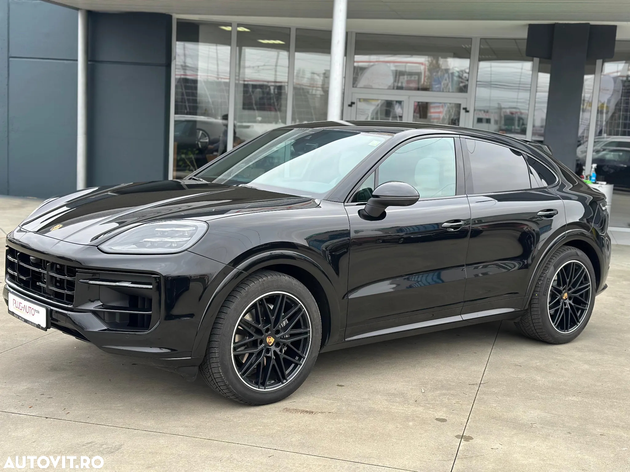 Porsche Cayenne Coupe Standard - 8