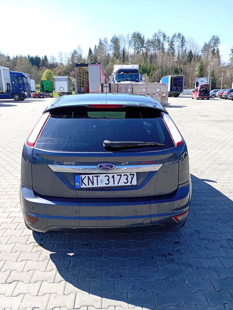 Ford Focus 2.0 TDCi Ghia DPF - 4