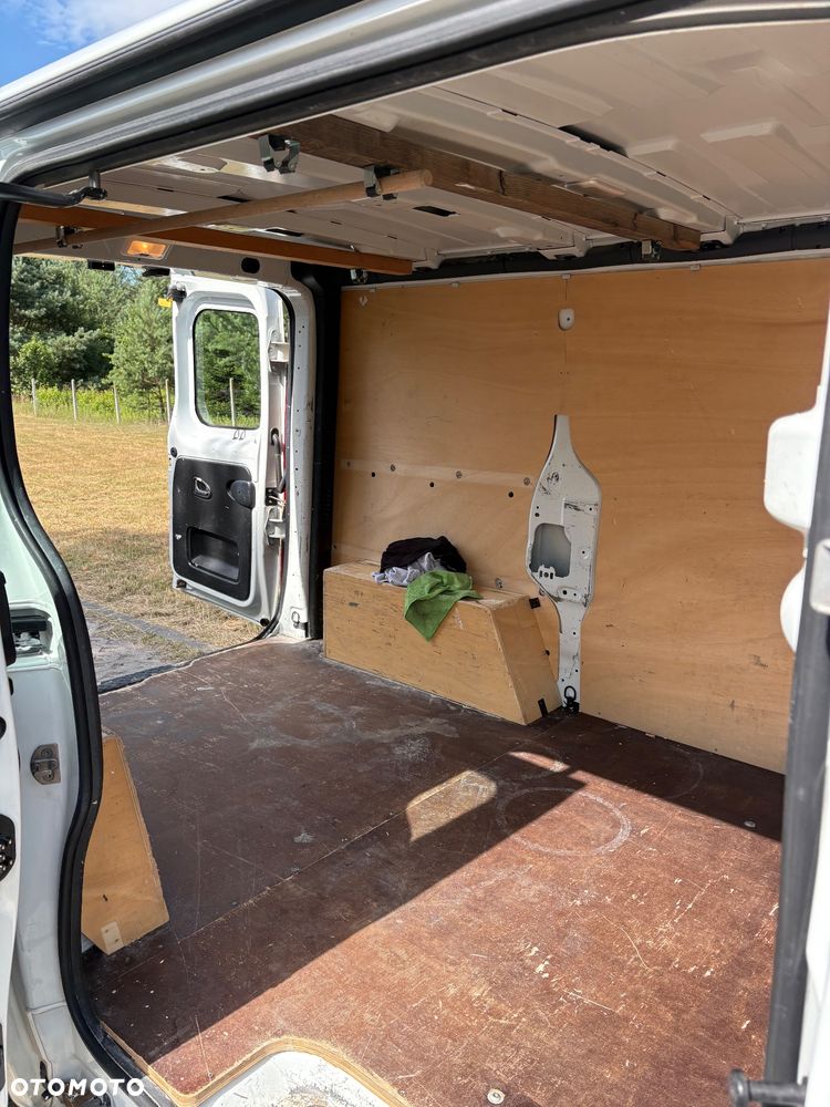 Renault Trafic - 10