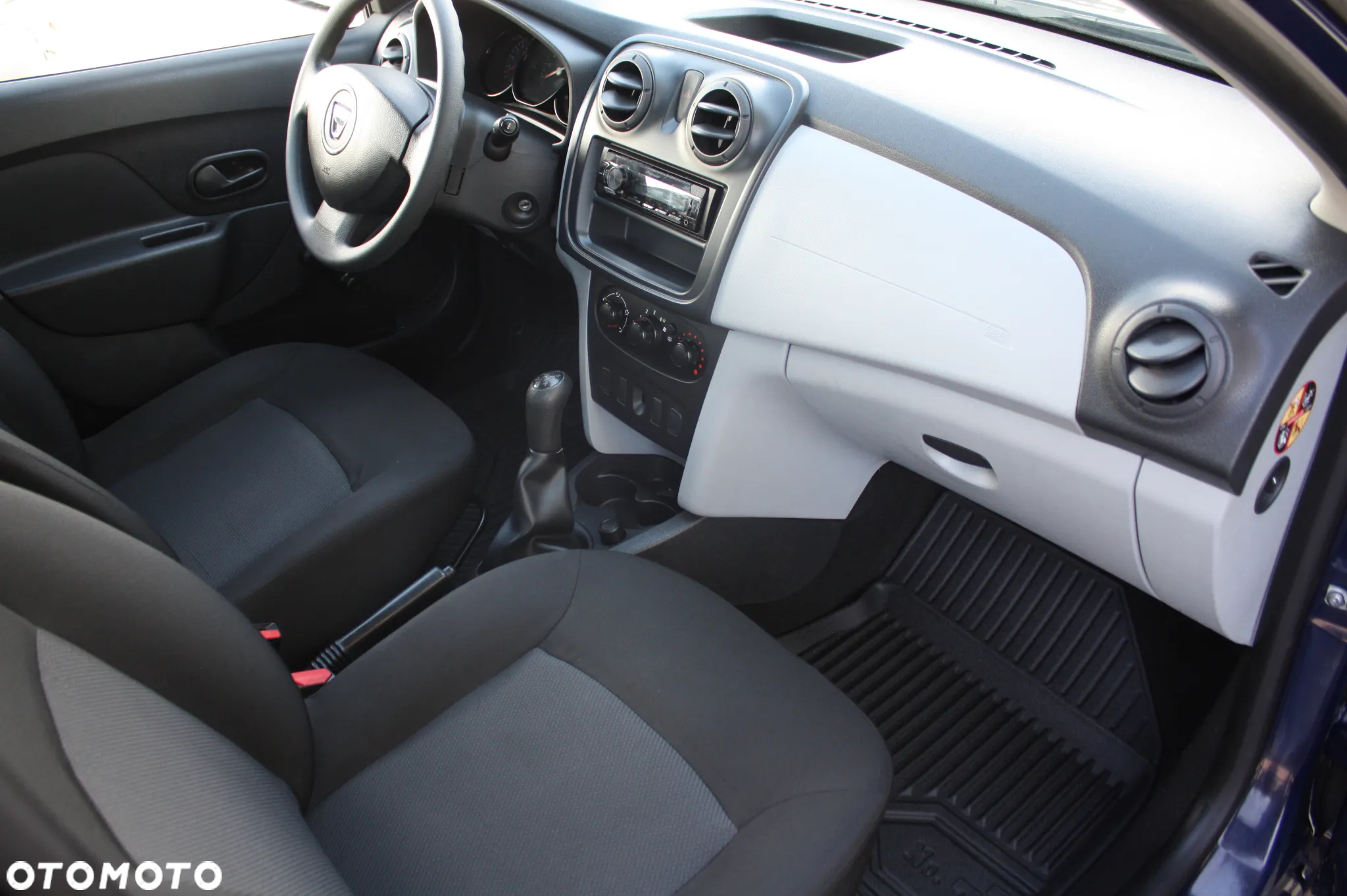 Dacia Sandero 1.2 16V - 7