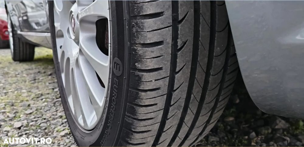 Fiat Grande Punto 1.4 16V Emotion - 40