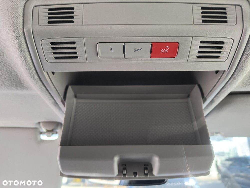 Skoda Fabia 1.0 TSI Drive DSG - 35