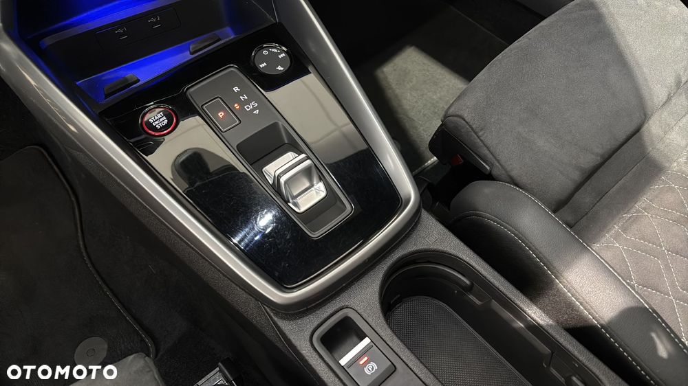 Audi S3 Sportback TFSI Quattro S tronic - 16