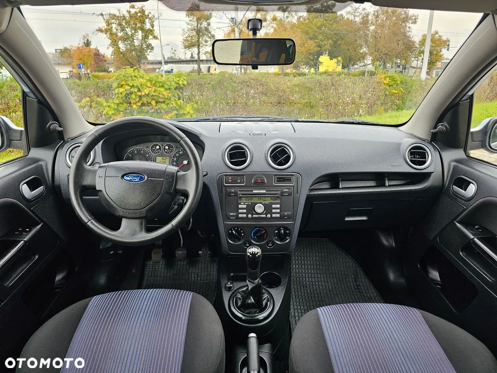 Ford Fusion 1.25 Ambiente - 8