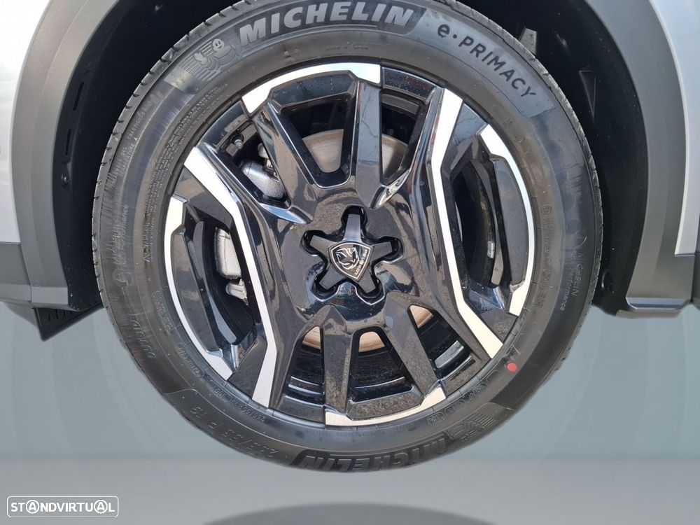 Peugeot E-3008 73 kWh Allure - 24