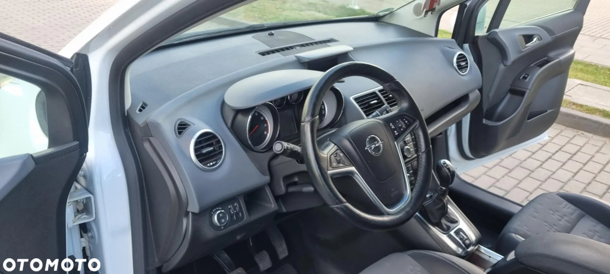 Opel Meriva - 8