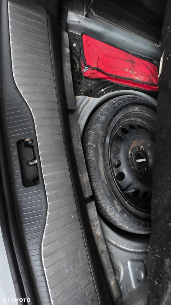 Opel Astra 1.7 CDTI DPF Color Edition - 21