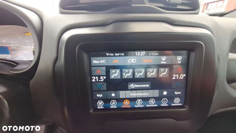 Jeep Renegade ver-1-3-gse-t4-turbo-limited-fwd-s-s - 17