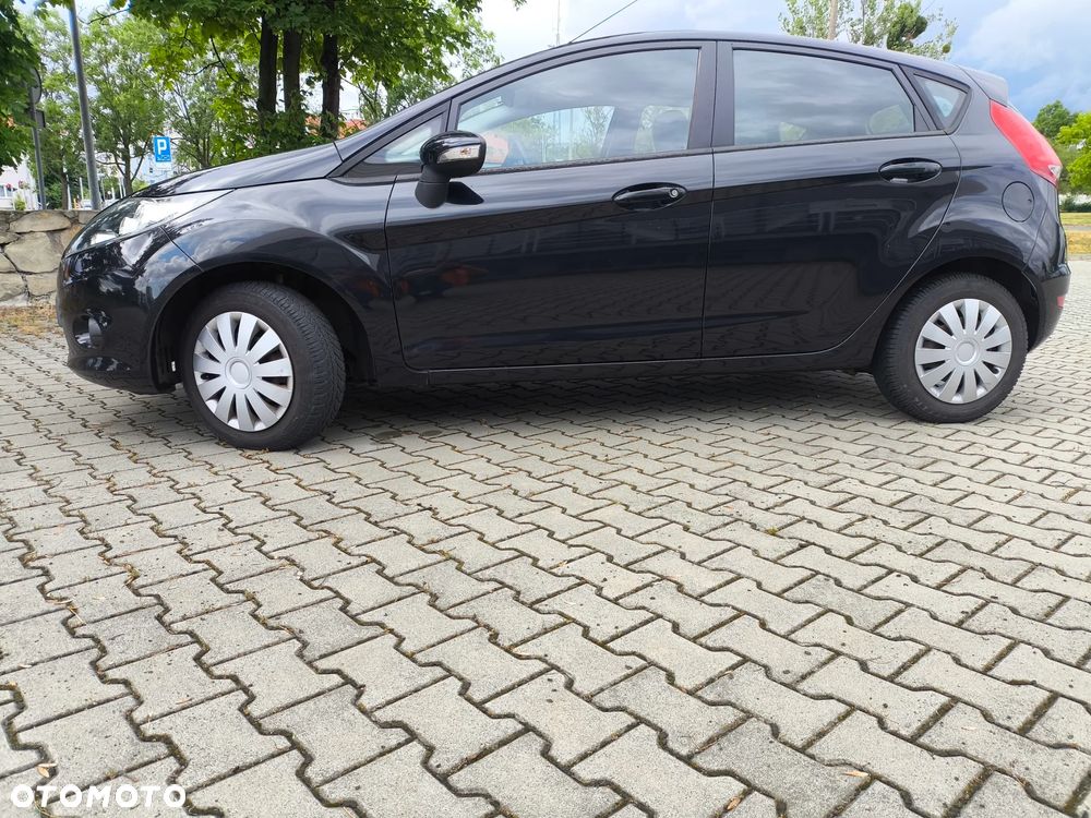 Ford Fiesta 1.25 Champions Edition - 9